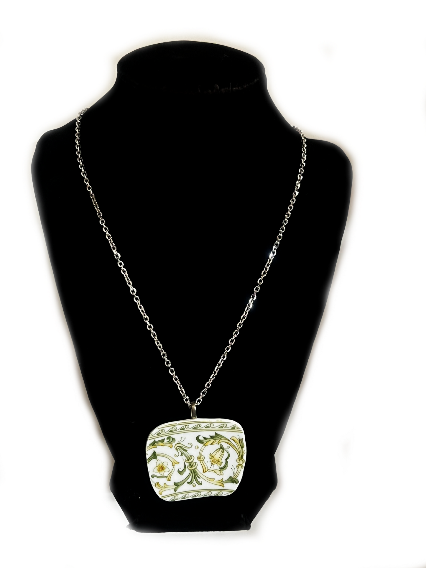 Handmade Broken China Green Floral Square Necklace with Chain