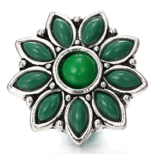 Green 9 Petal 20mm Snap Charm for Snap Charm Jewelry