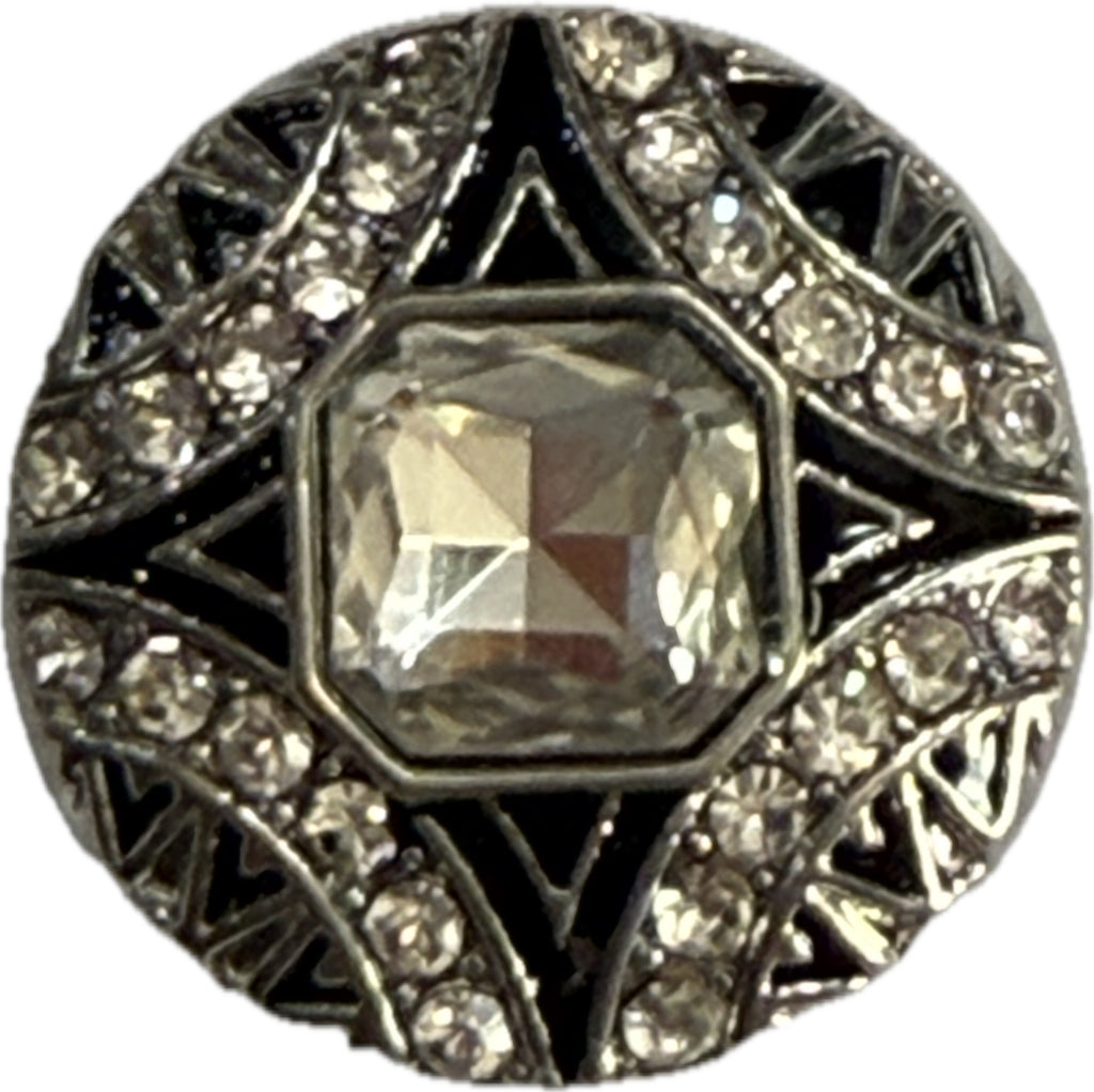 Simple Elegance Jewelry 20mm round metal snap charm featuring a square rhinestone center and intricate crystal accents.